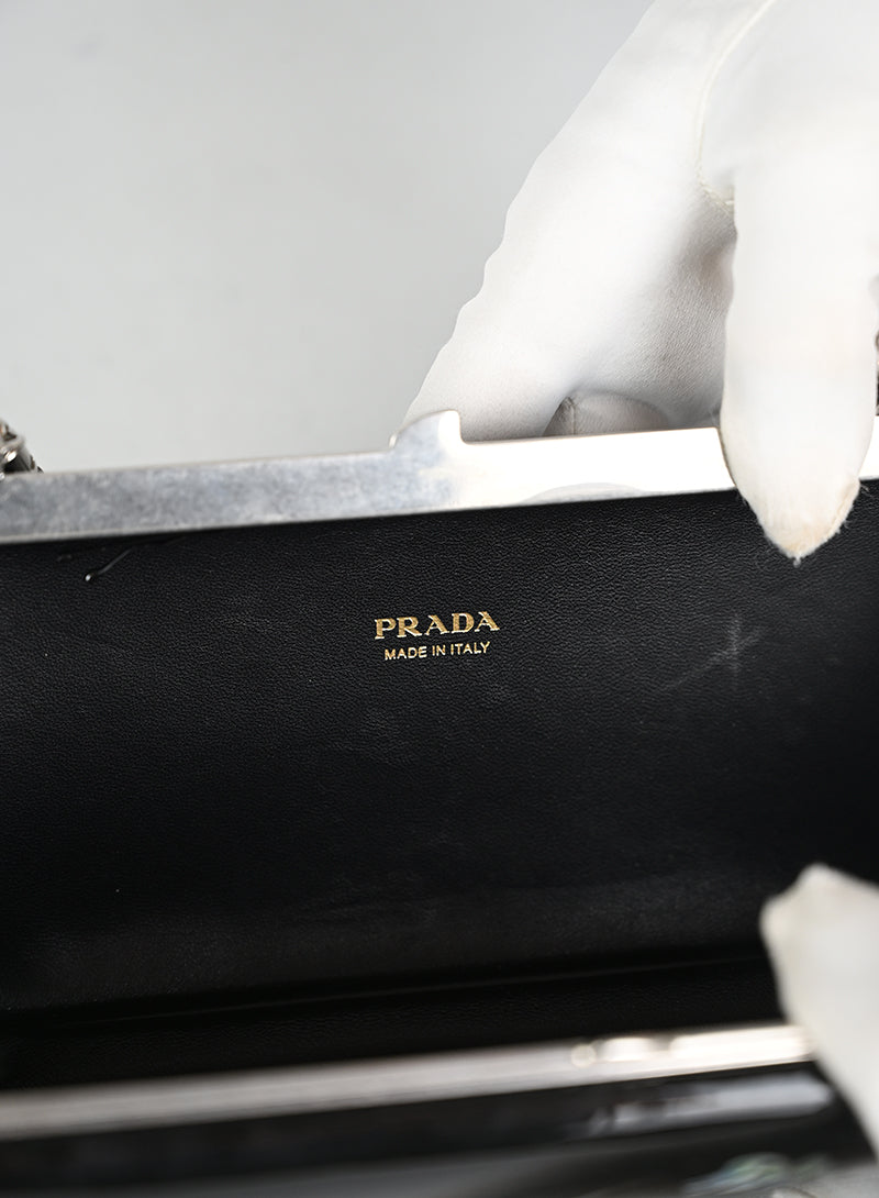 Prada Clutch Vernice Nera Fiori