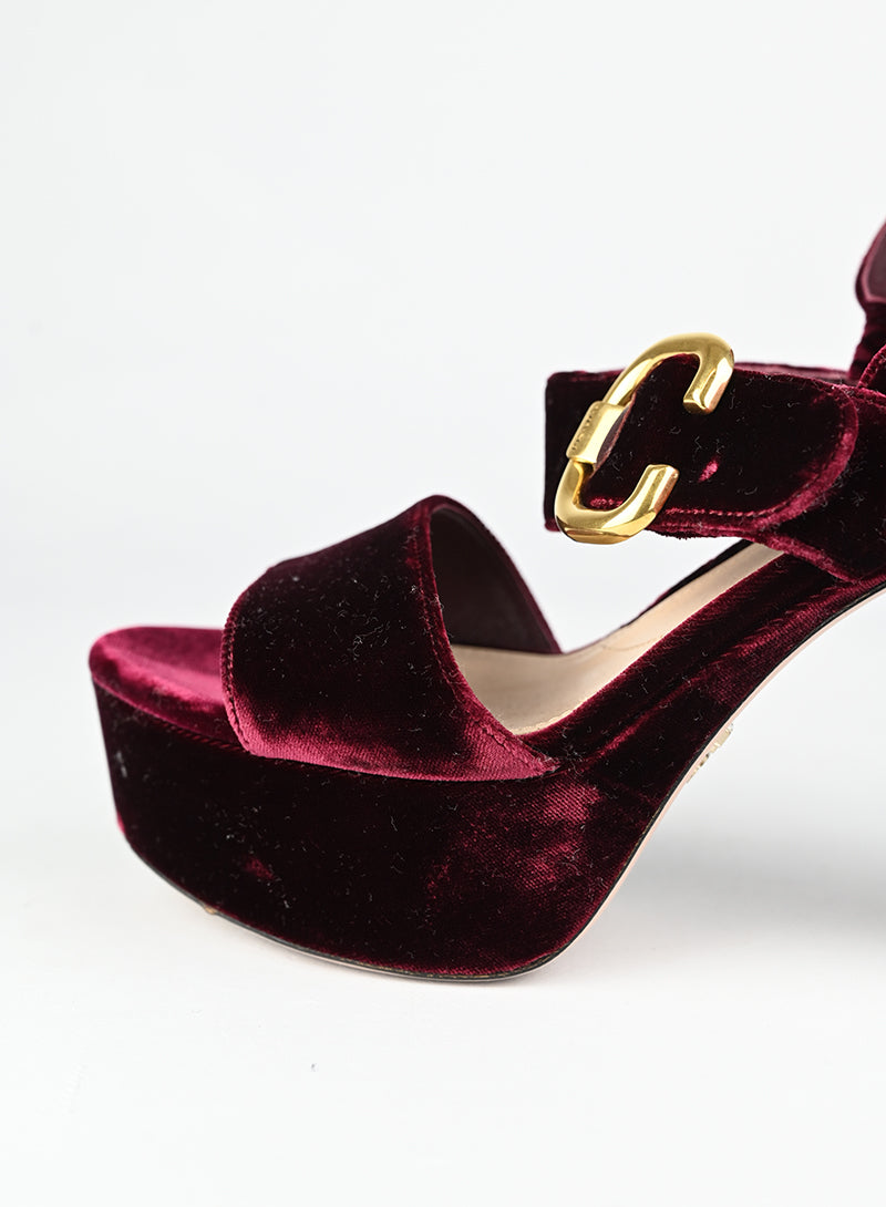 Prada Sandali in velluto bordeaux - N. 39
