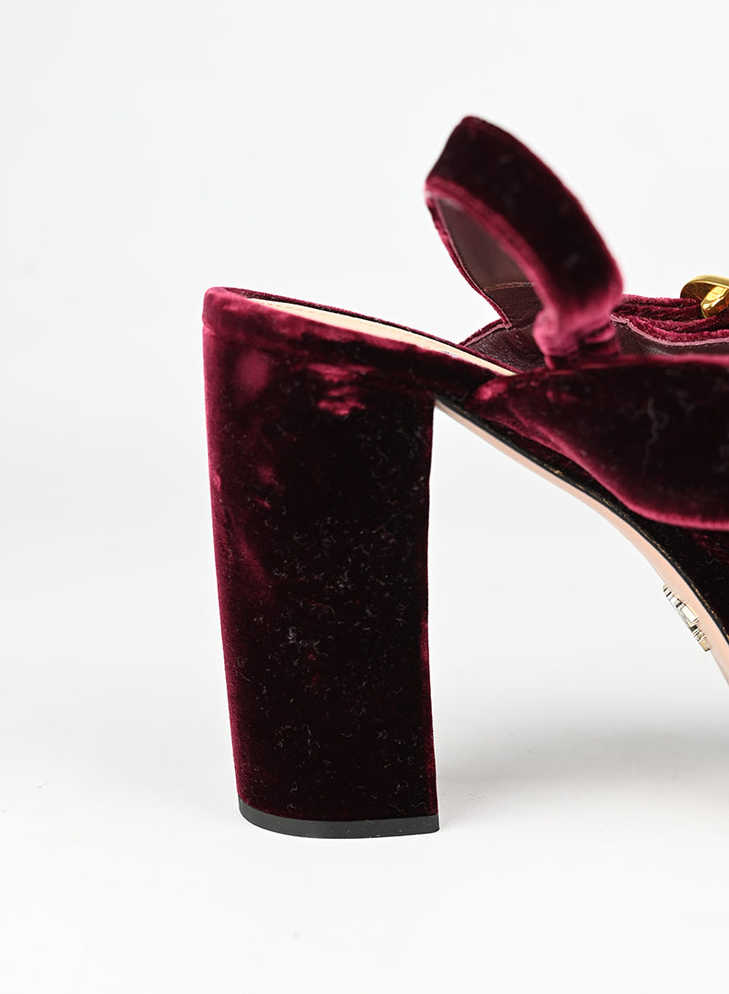 Prada Sandali in velluto bordeaux - N. 39