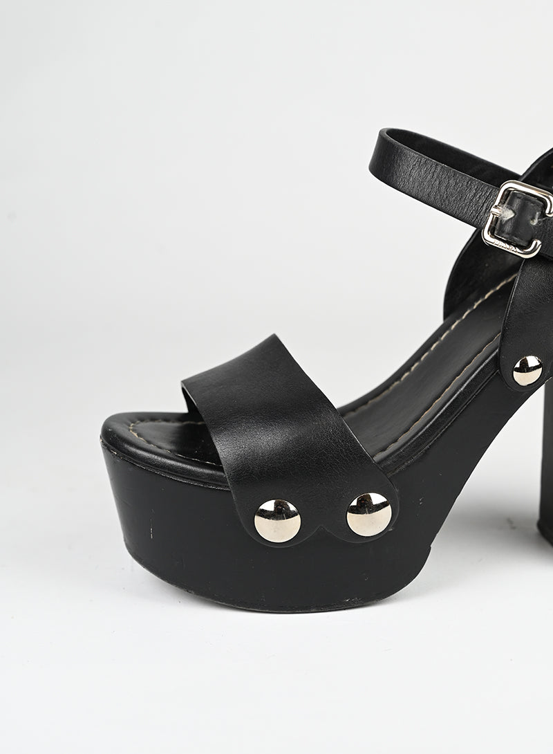 Prada Sandali in pelle nera - N. 36 -  lesleyluxuryvintage