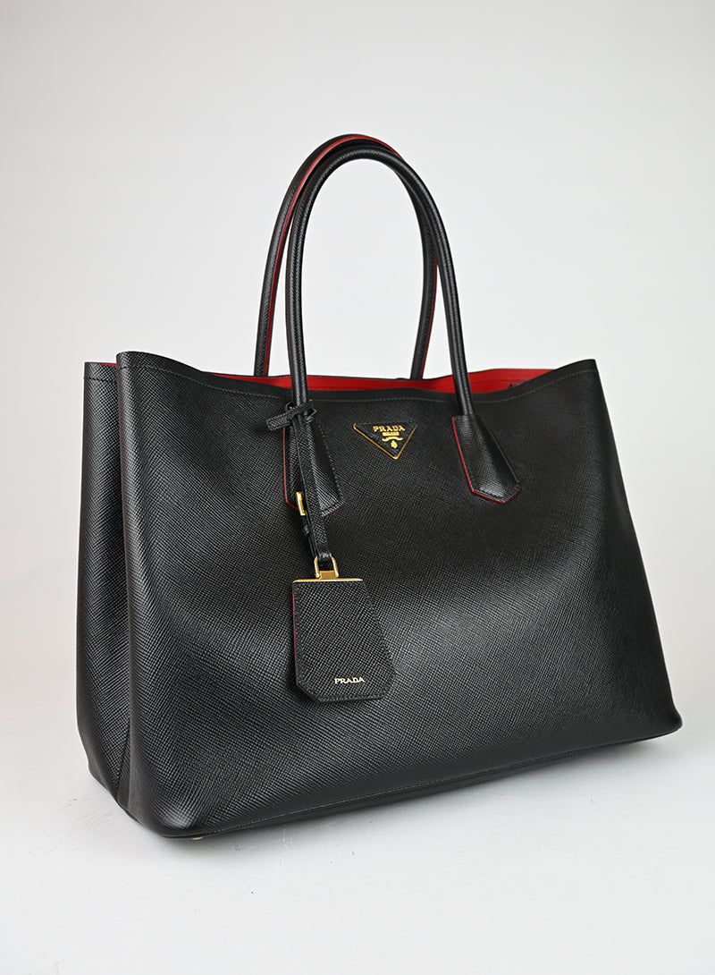 Prada Shopper in pelle Saffiano nera