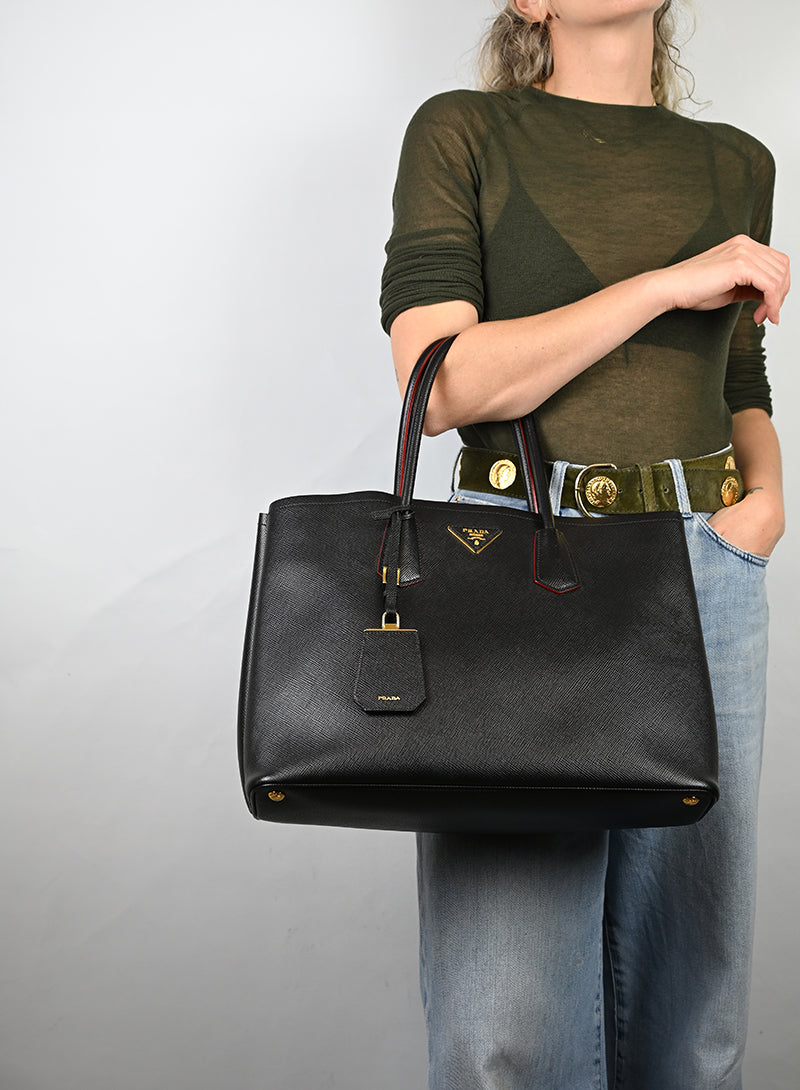 Prada Shopper in pelle Saffiano nera