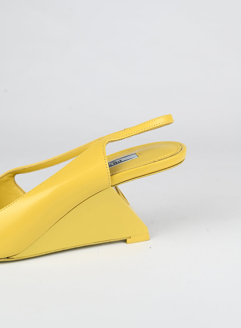 Prada Slingback in pelle gialla - N. 39