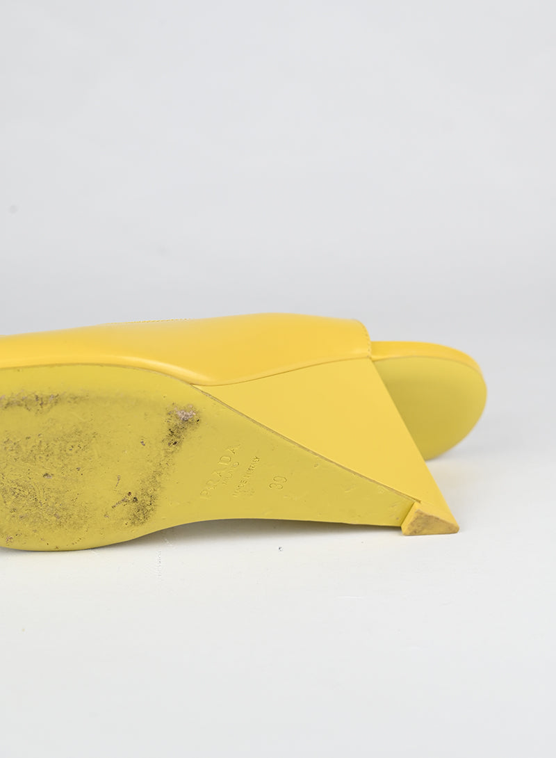 Prada Slingback in pelle gialla - N. 39