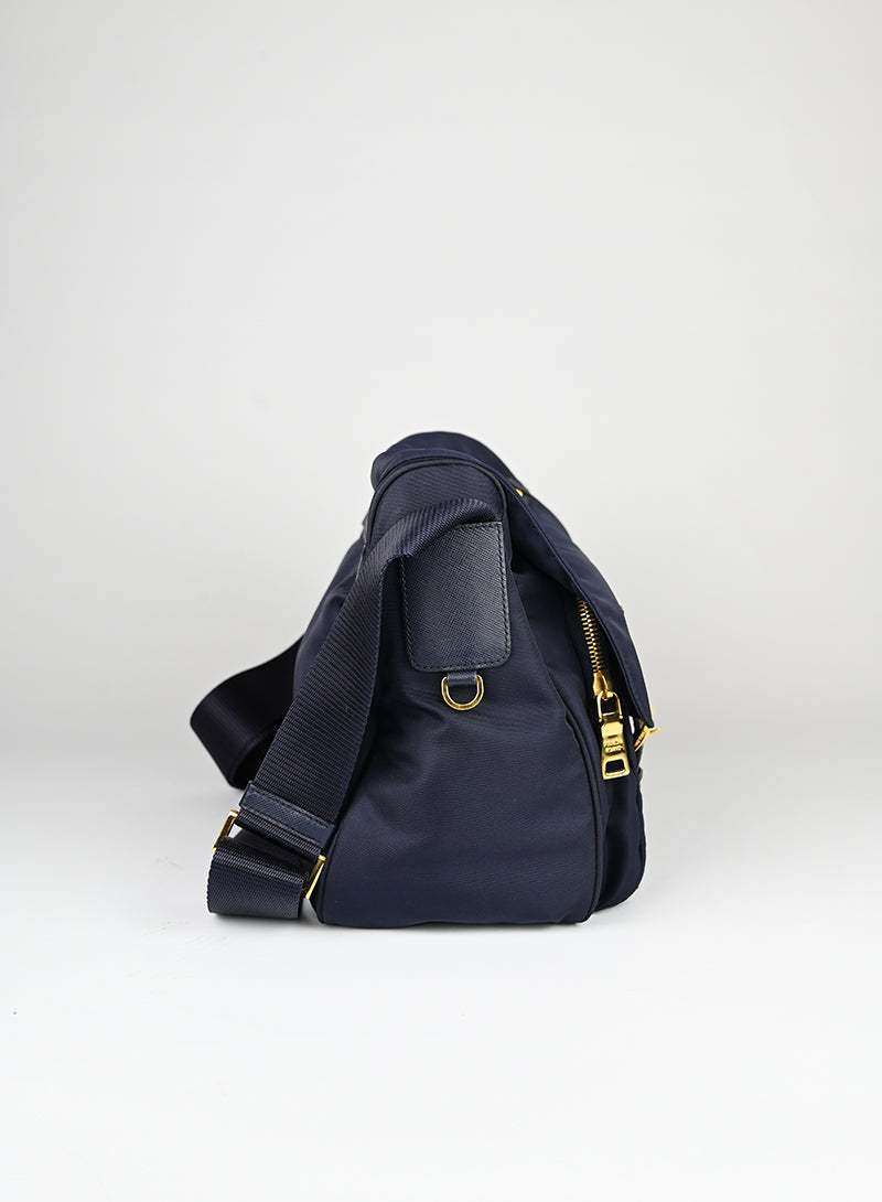 Prada Borsa in Re-Nylon blu