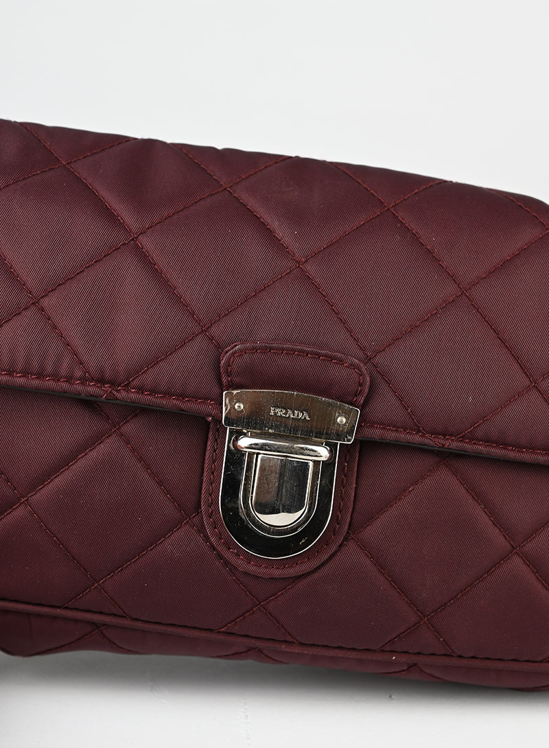 Prada Borsa in Re-nylon bordeaux