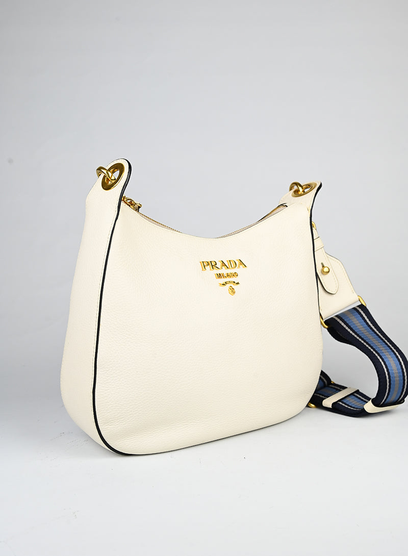 Prada in pelle martellata bianca -  lesleyluxuryvintage