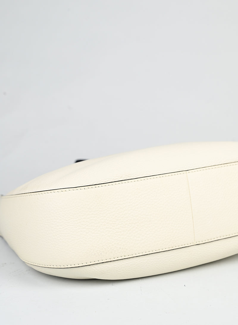 Prada in pelle martellata bianca -  lesleyluxuryvintage