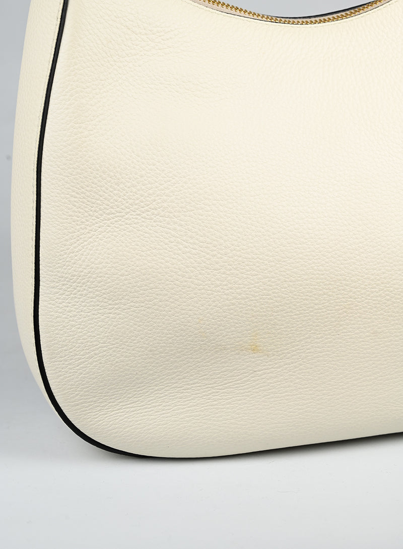 Prada in pelle martellata bianca -  lesleyluxuryvintage