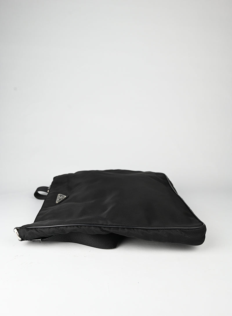 Prada Borsa a tracolla in Re-Nylon nera