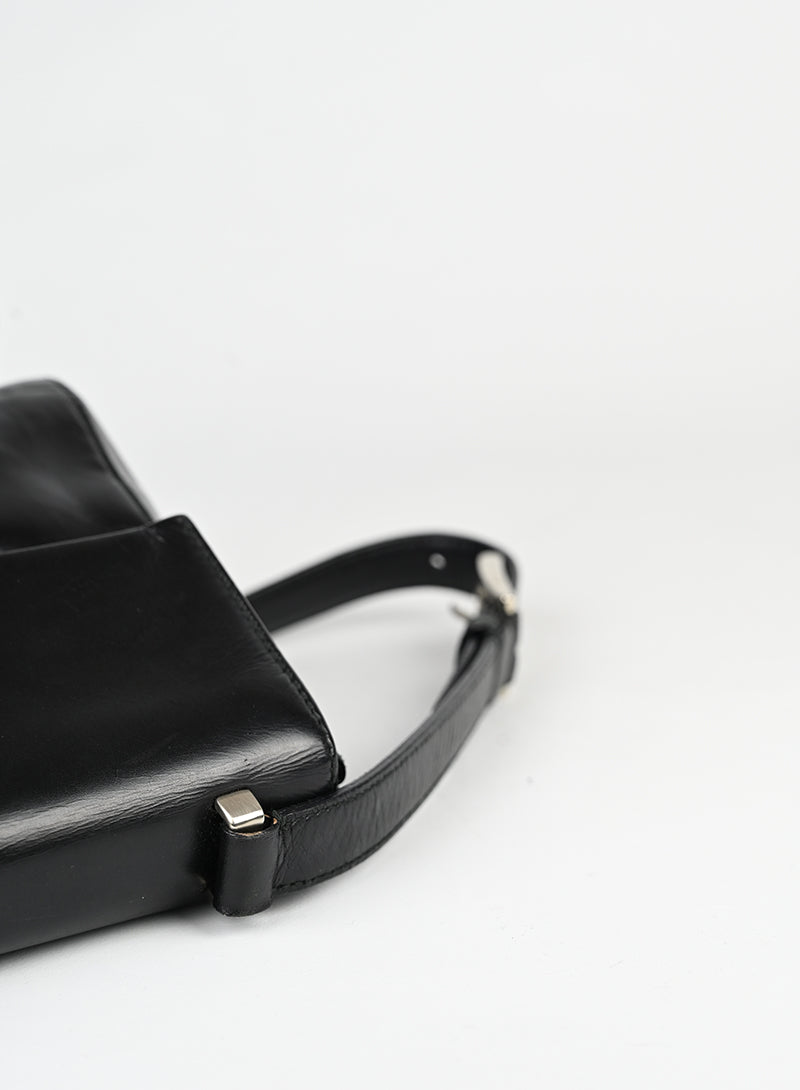 Prada Borsa in pelle spazzolata nera -  lesleyluxuryvintage