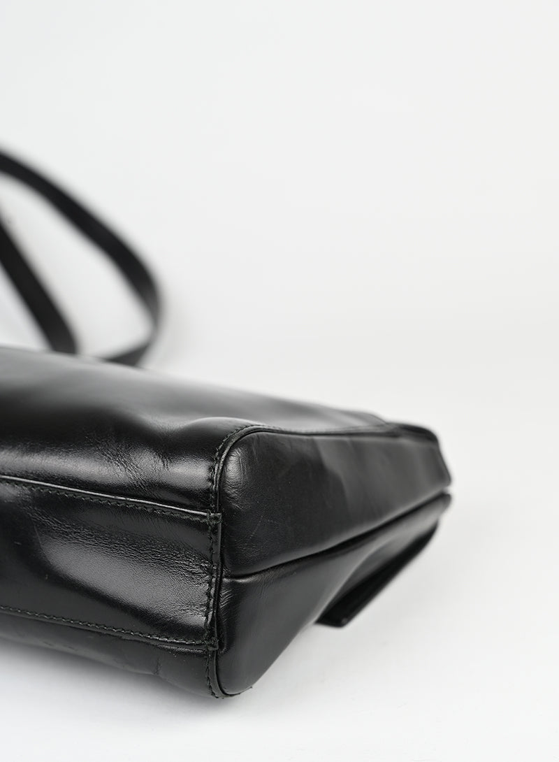 Prada Borsa in pelle spazzolata nera -  lesleyluxuryvintage