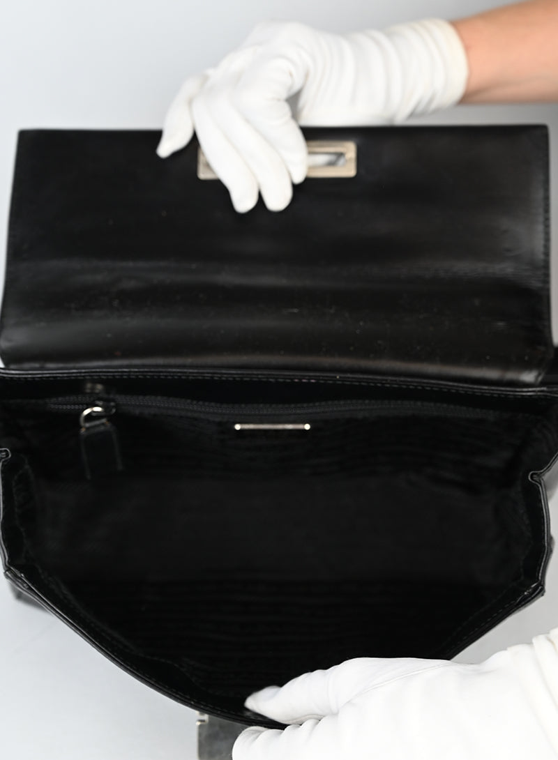 Prada Borsa in pelle spazzolata nera -  lesleyluxuryvintage