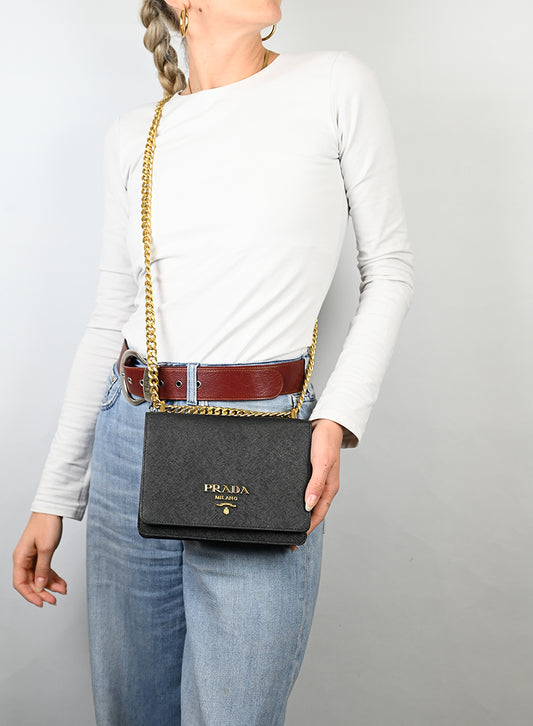 Prada Borsa in Saffiano nera -  lesleyluxuryvintage