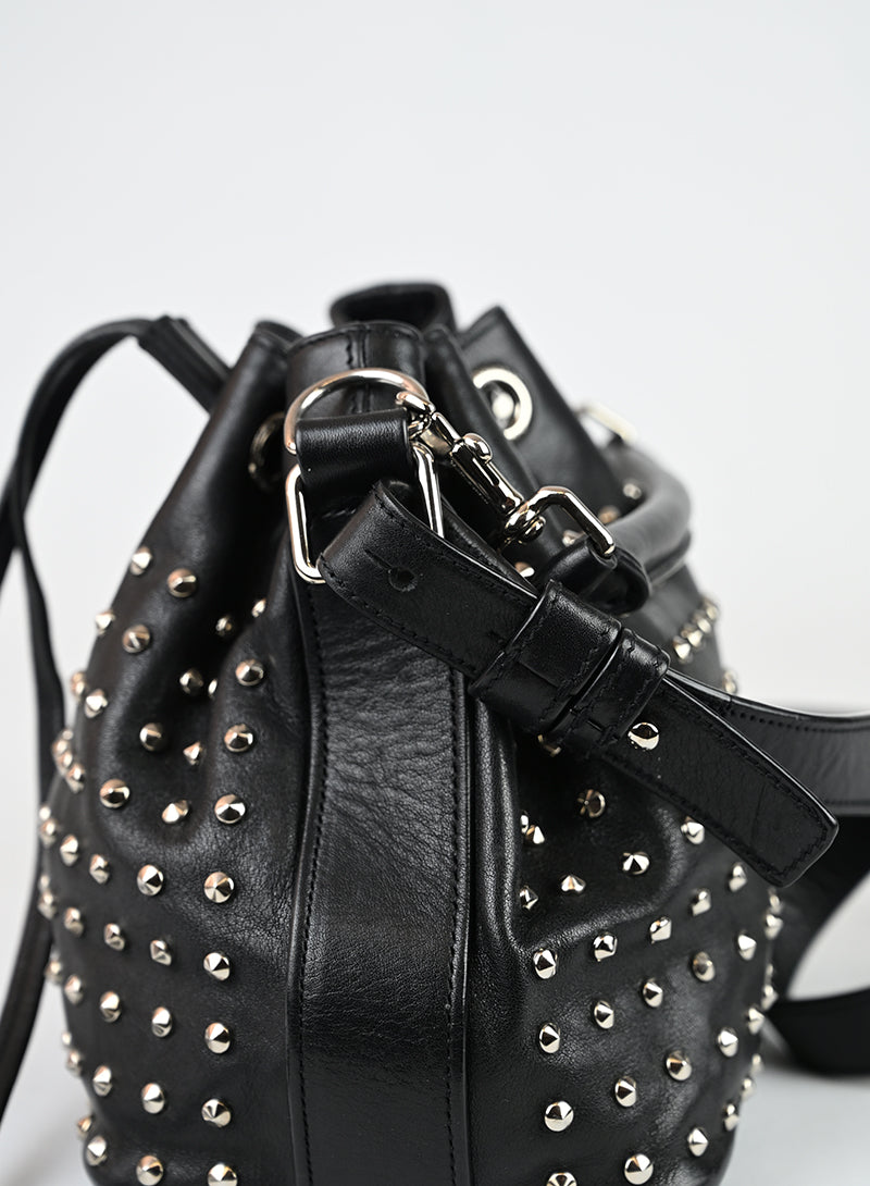 Saint Laurent Borsa a secchiello in pelle nera