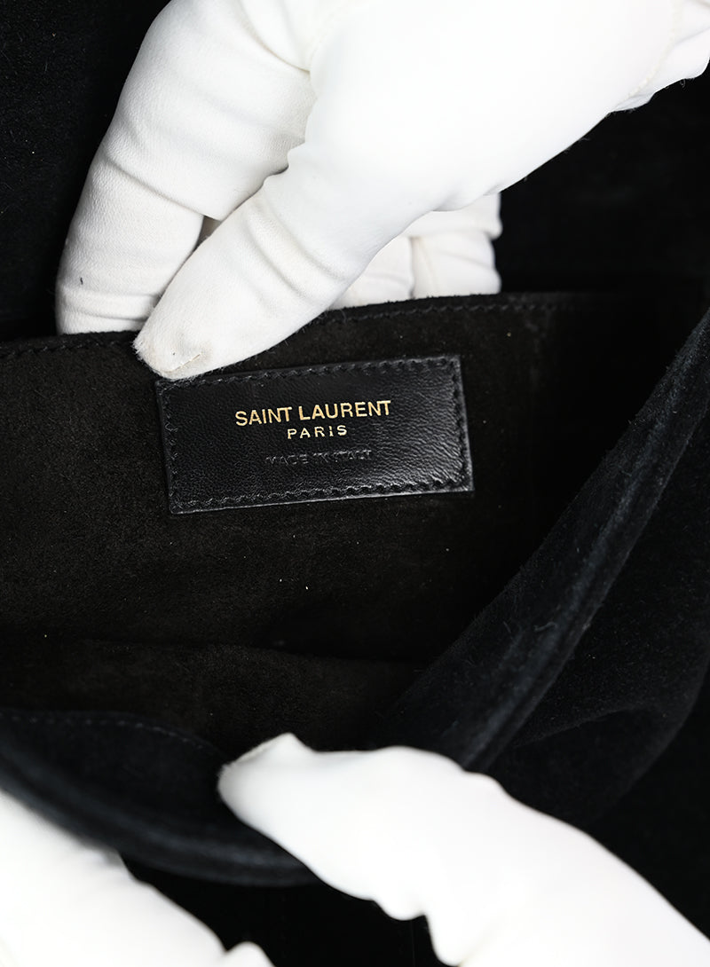 Saint Laurent Borsa in suede nera con borchie