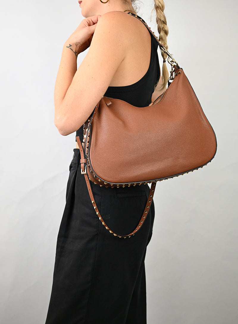 Valentino Borsa Hobo Rockstud in pelle cognac