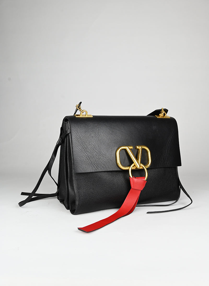 Valentino Borsa V Ring in pelle nera