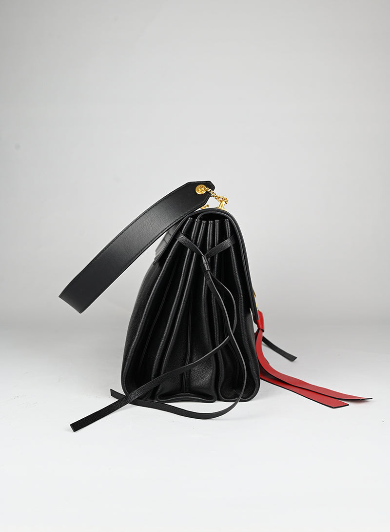 Valentino Borsa V Ring in pelle nera