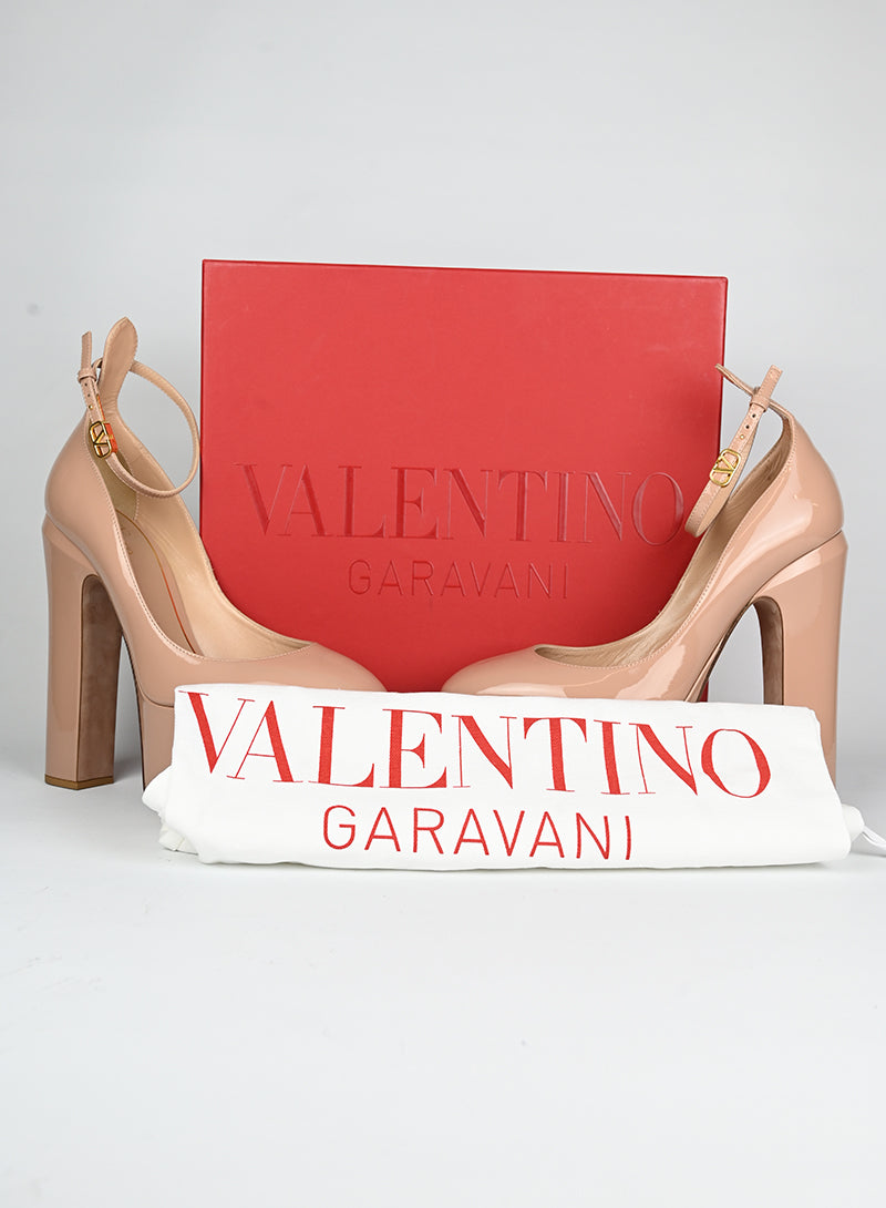 Valentino Décolleté in vernice cipria - N. 40