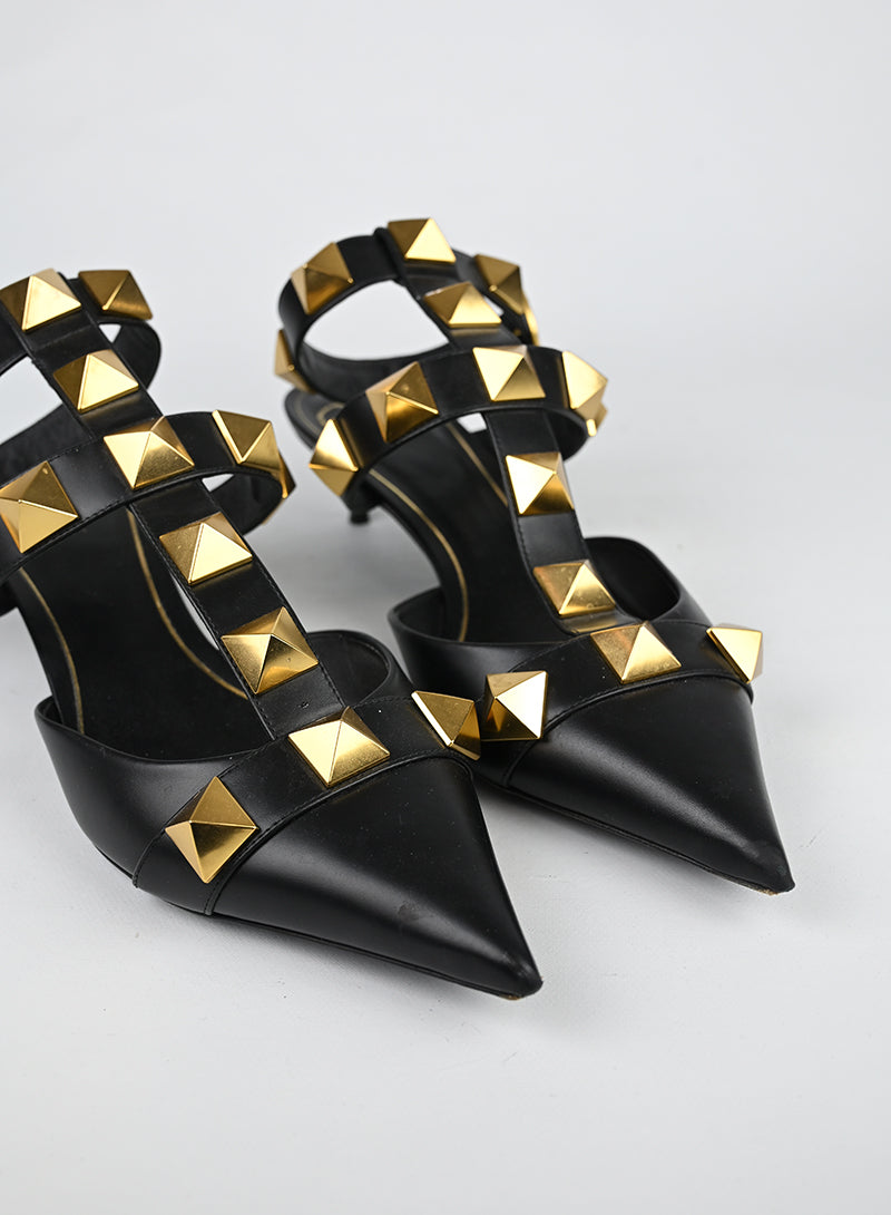 Valentino Sandali Roman Studs in pelle nera - N. 40