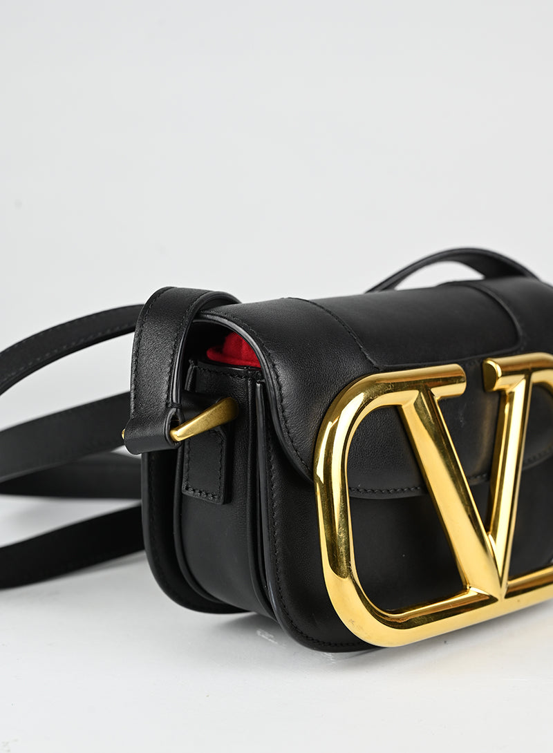 Valentino Borsa Supervee in pelle nera