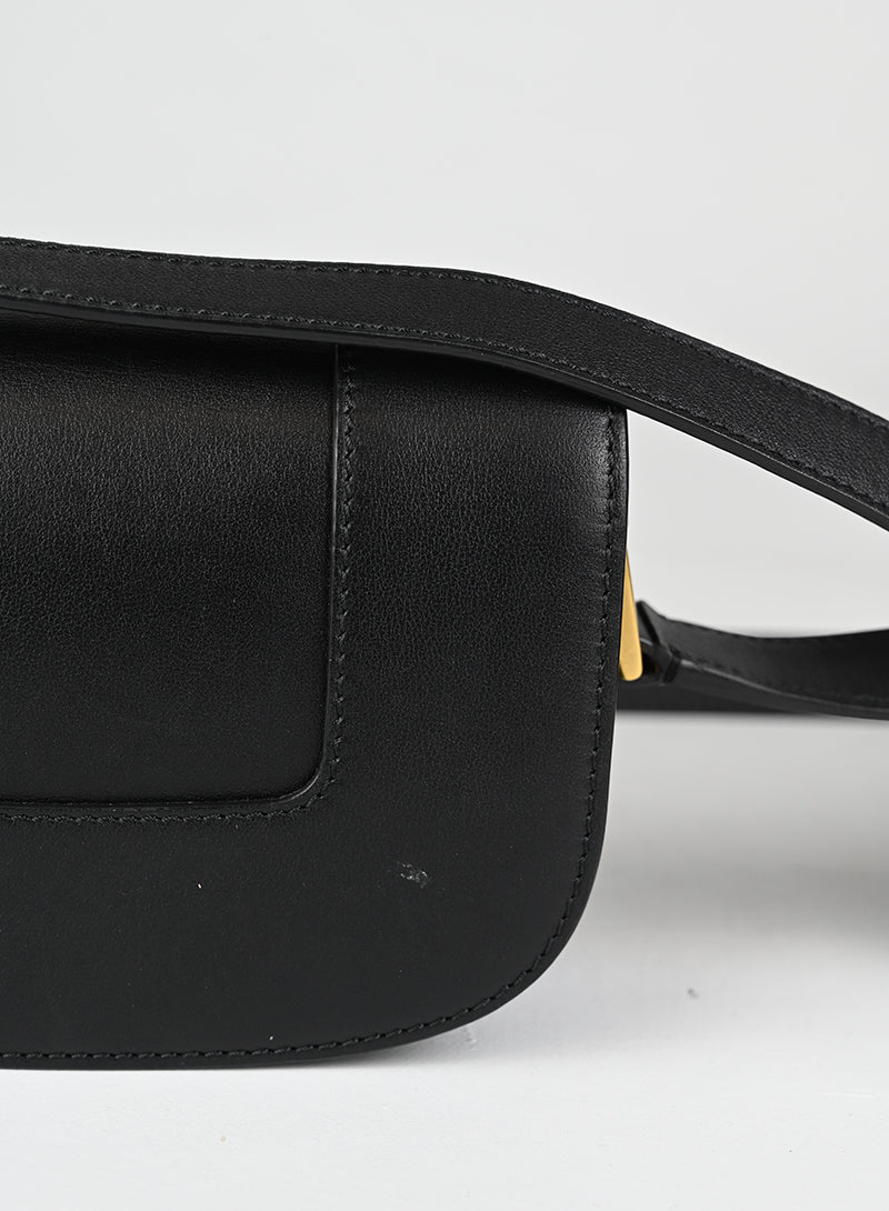 Valentino Borsa Supervee in pelle nera