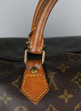 Load image into Gallery viewer, Louis Vuitton Bauletto Speedy 35 in Monogram
