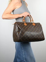 Load image into Gallery viewer, Louis Vuitton Bauletto Speedy 35 in Monogram
