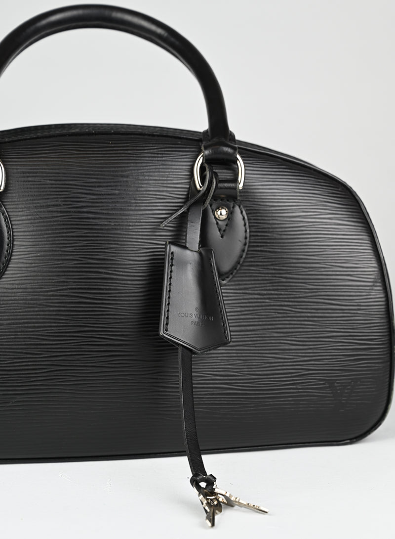 Louis Vuitton Bauletto in pelle Epi nero