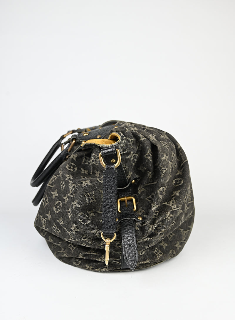 Louis Vuitton Borsa Mahina in denim grigio