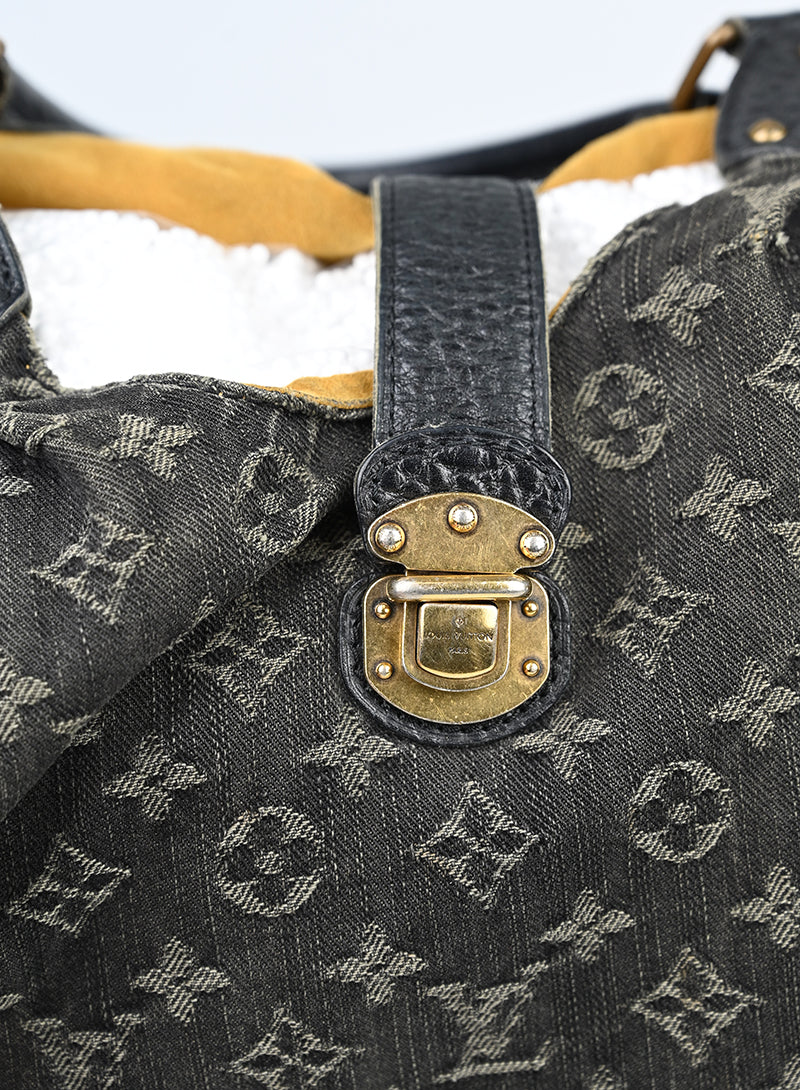 Louis Vuitton Borsa Mahina in denim grigio