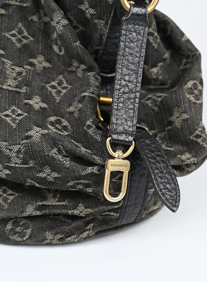 Louis Vuitton Borsa Mahina in denim grigio