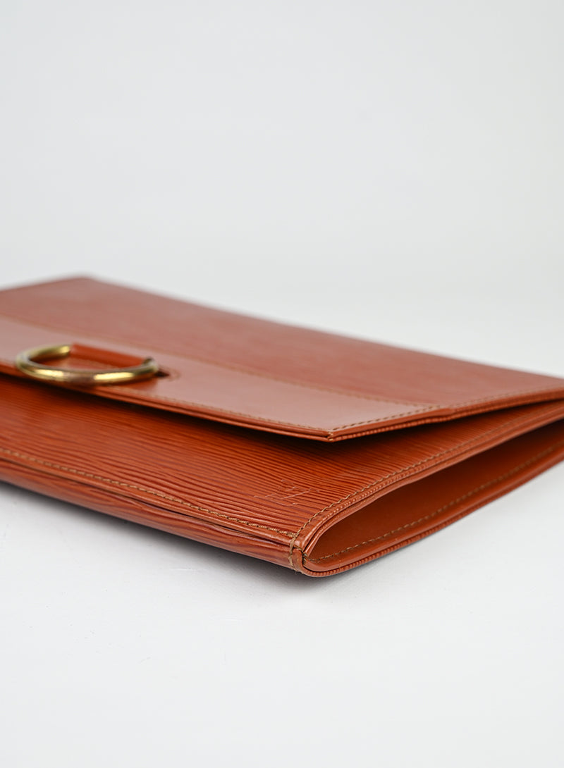 Louis Vuitton Pochette in pelle marrone