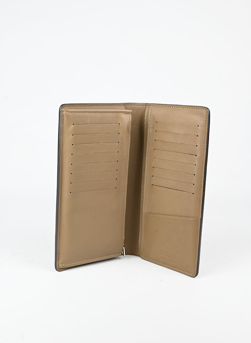 Louis Vuitton Portafogli Brazza in pelle beige