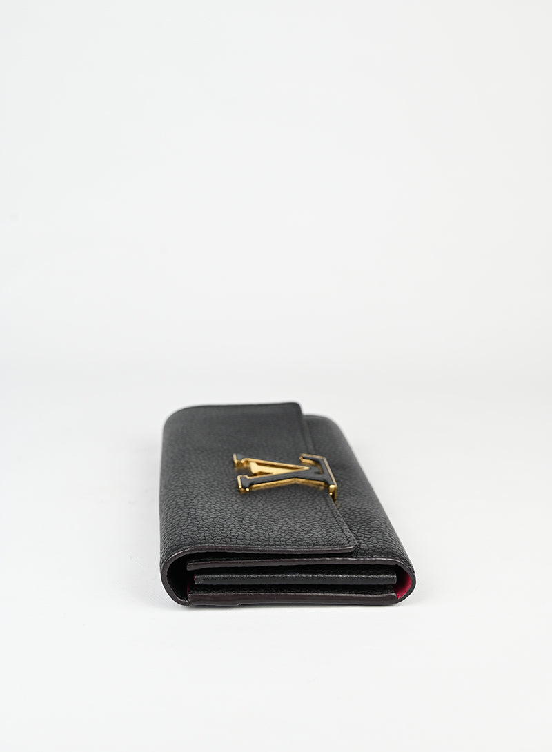 Louis Vuitton Portafogli Capucine in pelle nera