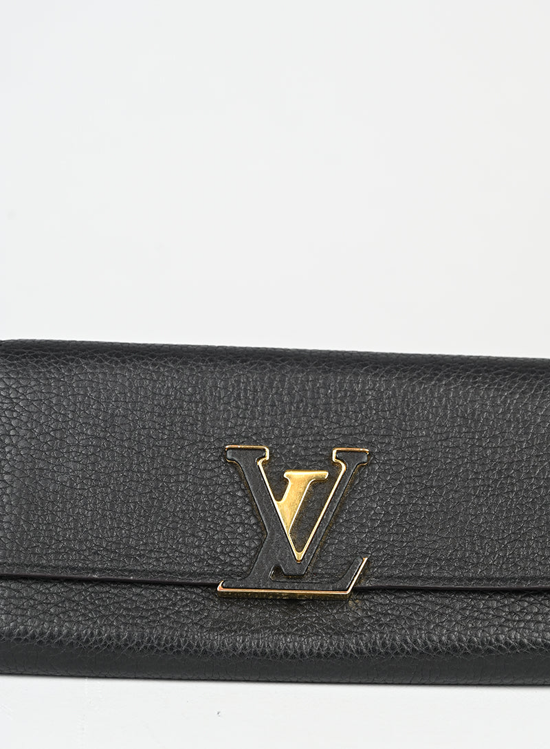 Louis Vuitton Portafogli Capucine in pelle nera