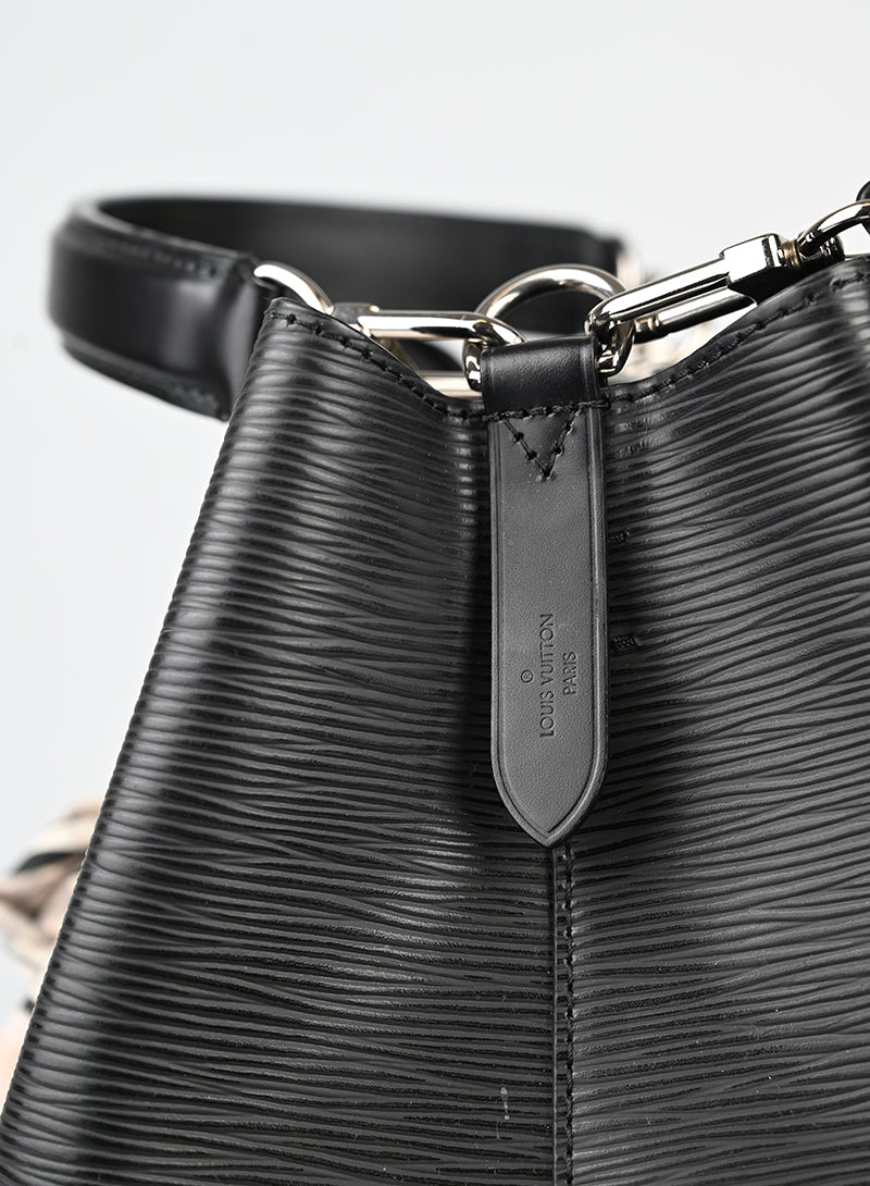 Louis Vuitton Borsa NeoNoe in pelle Epi nera