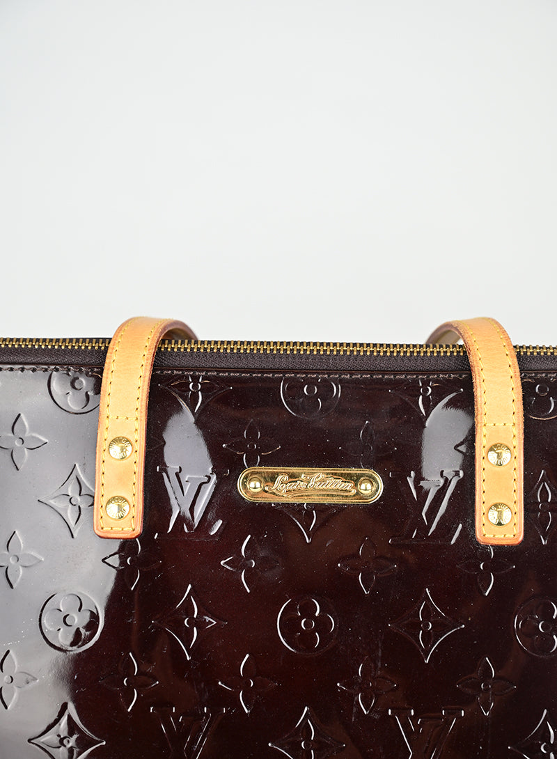 Louis Vuitton Borsa Bellevue Vernice Burgundi