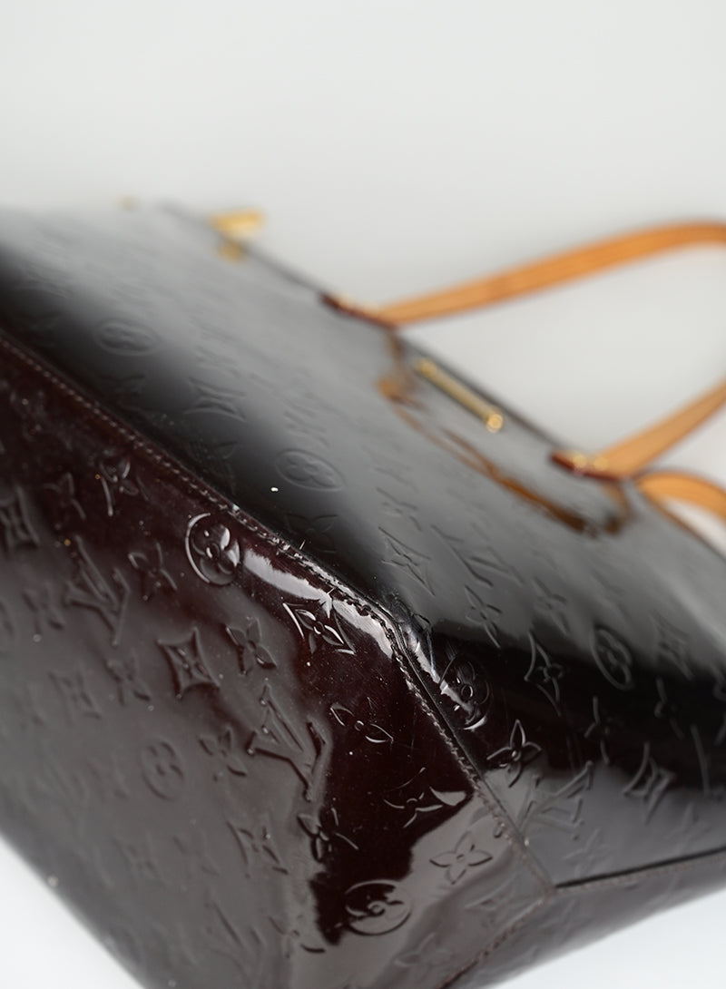 Louis Vuitton Borsa Bellevue Vernice Burgundi