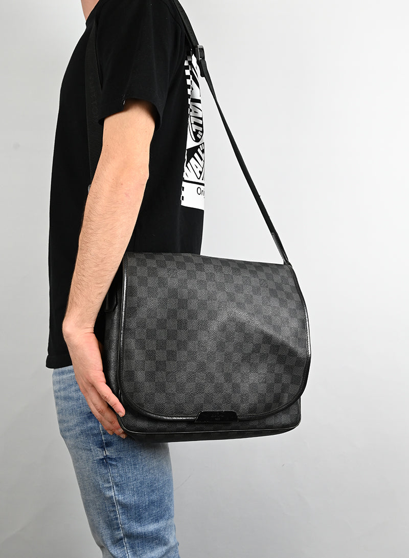 Louis Vuitton Borsa Messanger in Damier grigio