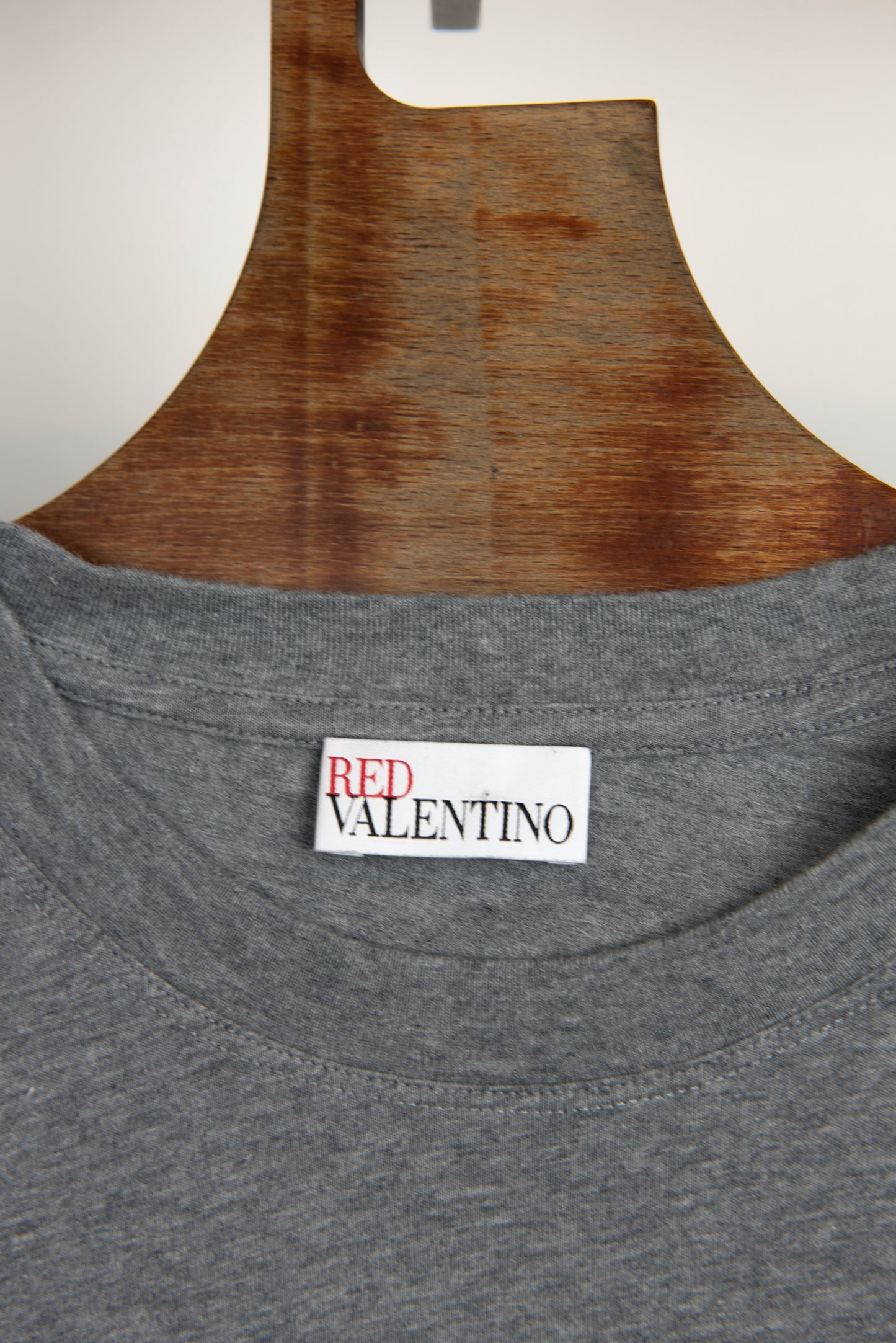 RED VALENTINO T-shirt grigia stampa scritta rosa - Tg. 42 -  lesleyluxuryvintage