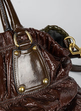 Load image into Gallery viewer, Prada Borsa Coffer in vernice bicolor verde e marrone
