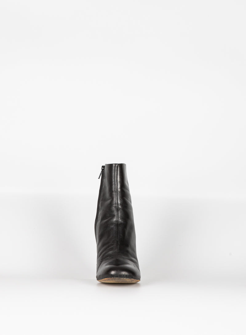 CELINE Black leather ankle boots with silver heel - N. 38