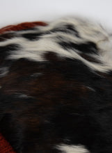 Load image into Gallery viewer, MARNI Borsa in cavallino bianco con frange

