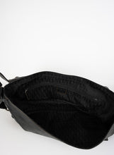 Carica l&#39;immagine nel visualizzatore di Gallery, Dior Borsa a tracolla Gaucho in pelle nera
