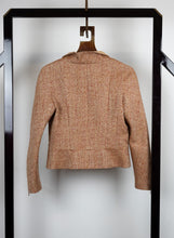 Load image into Gallery viewer, Chanel Salmon pink bouclé wool jacket - Size. 40
