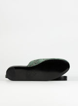 Load image into Gallery viewer, Gucci Slippers in velluto azzurro NY - N. 41
