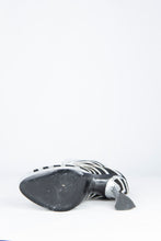 Load image into Gallery viewer, Rodarte Stivaletti con tacco argento e nero a strisce - N. 39 -  lesleyluxuryvintage
