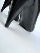 Carica l&#39;immagine nel visualizzatore di Gallery, Saint Laurent Stivaletti in pelle nera con zip - N. 38 ½
